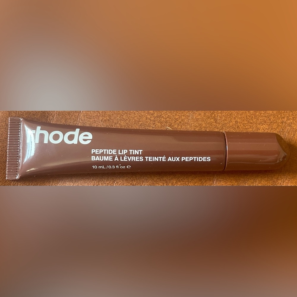 BNIB! RHODE, Peptide Lip Tint in “Espresso” 😻🤎☕️✨ - Picture 3 of 13